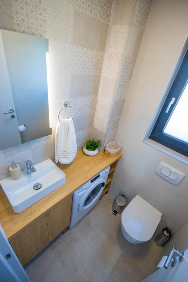 Apartmani Le-Lu Kaštela Zewnętrze zdjęcie