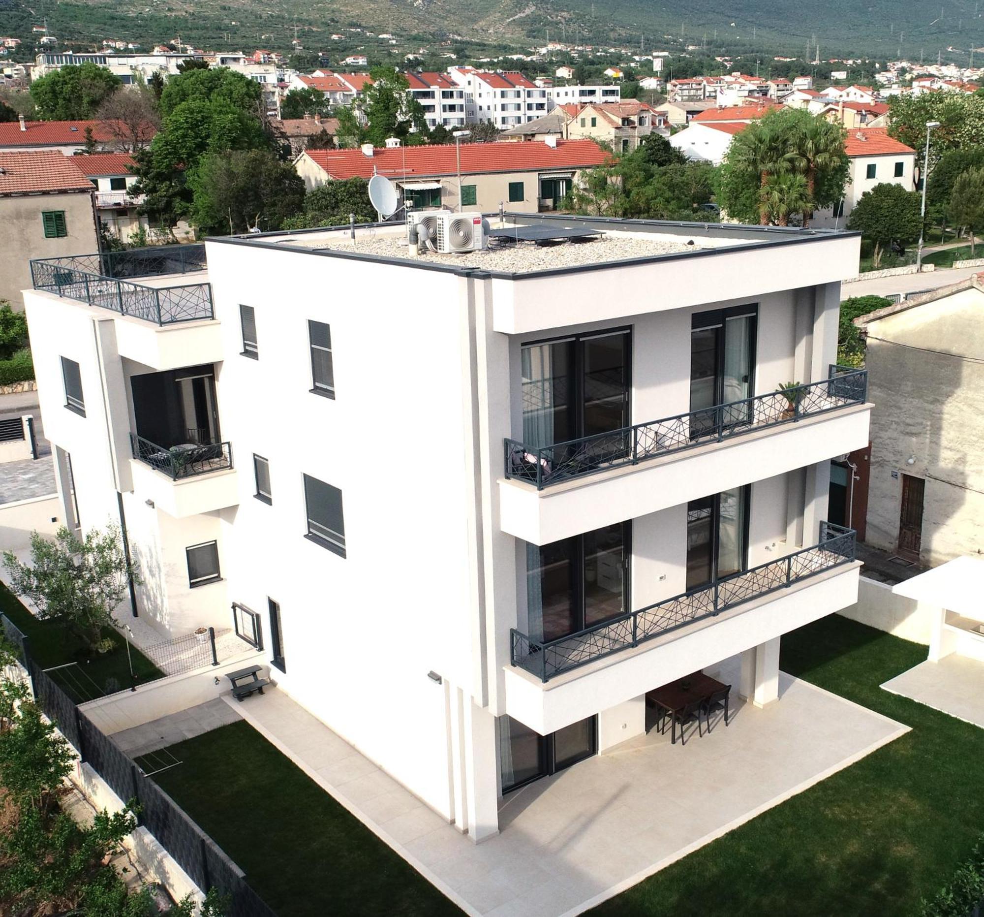 Apartmani Le-Lu Kaštela Zewnętrze zdjęcie