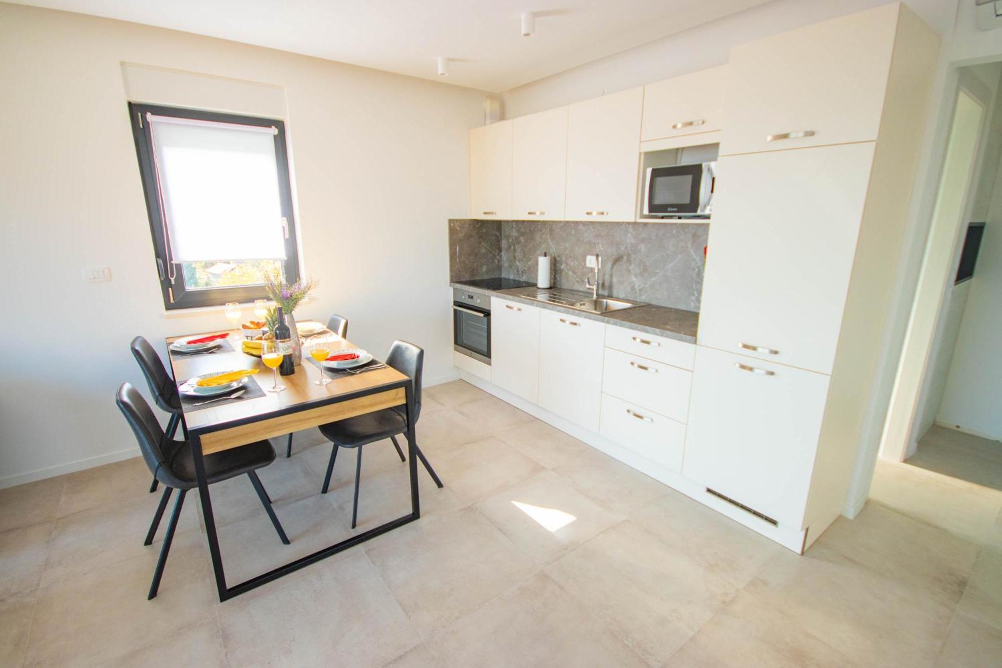 Apartmani Le-Lu Kaštela Pokój zdjęcie